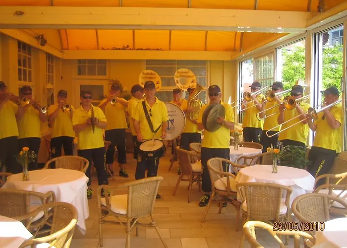 Drei Kronen Hotel 3*