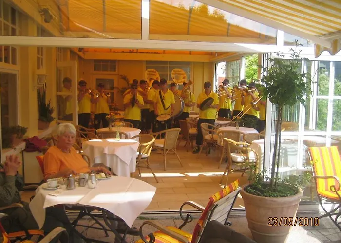 Отель Drei Kronen Текленбург