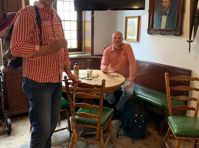 Drei Kronen Hotel 3*